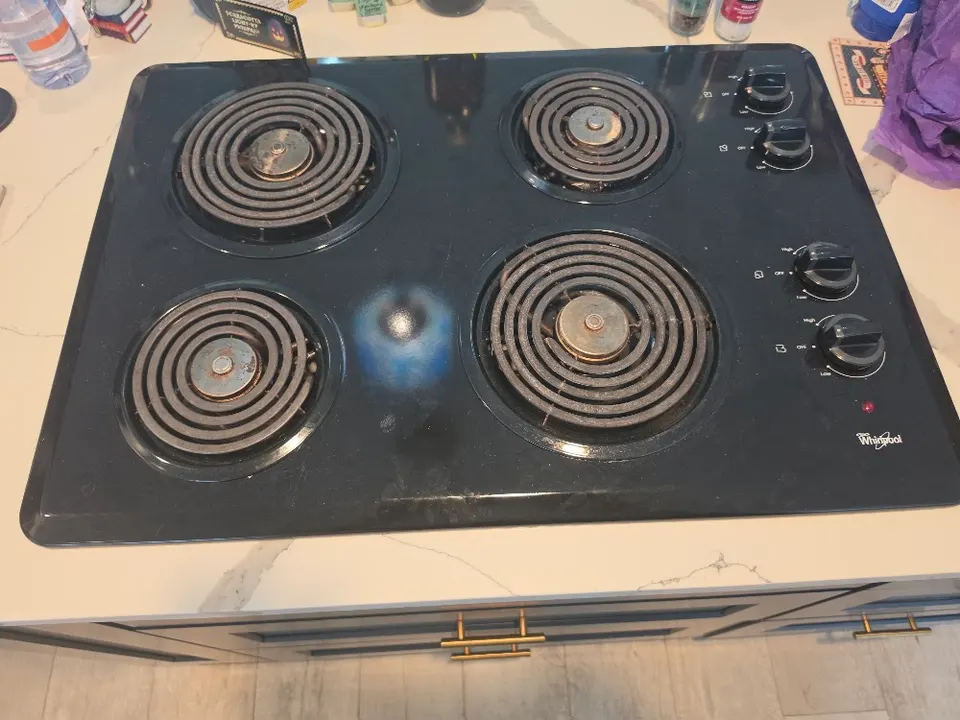 Cooktop circuit troubleshooting, In Phaze Electric job 20547