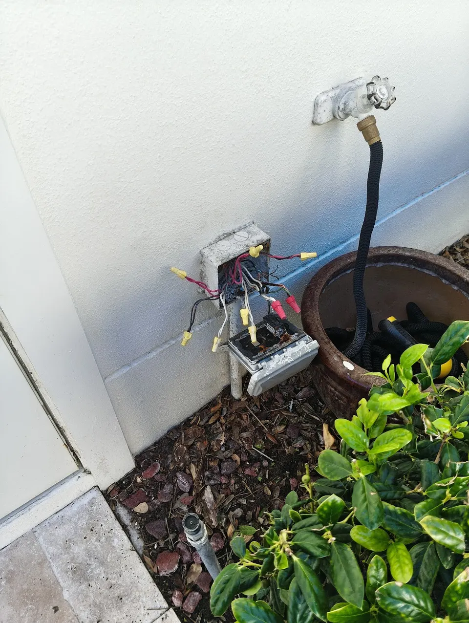 Electrical troubleshooting & repair — before photo, In Phaze Electric job 20567